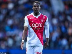 Paul Pogba ukončil štvormesačnú absenciu zranení 20-minútovým portrétom pri porážke Monaka od Paríža FC 4:1 – ako bývalá hviezda Man United zložila fitness sľub pred klubovými šéfmi Paul Pogba sa po štyroch mesiacoch pre zranenie vrátil do Monaka proti Paris FC