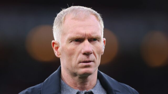 Paul Scholes si vzal na mušku Chelsea