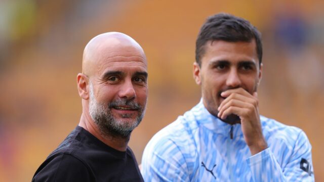 Pep Guardiola dal Rodrimu presne vedieť, čo si Man City Pep Guardiola a Rodri