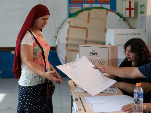 Peru hlasovalo za deviateho prezidenta za menej ako desať rokov | Volebné správy
