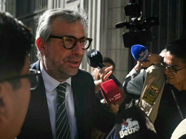 Peruánsky volebný šéf odstupuje uprostred chaotických všeobecných volieb | voľby
