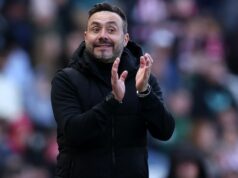 Po návrate hviezdy v Tottenhame pre zranenie De Zerbiho, ale dvom ďalším treba venovať opatrnosť Hlavný tréner Tottenhamu Roberto De Zerbi prišiel o Cristiana Romera, ale jedného z jeho kľúčových hráčov by sa mohol vrátiť na zápas Premier League proti Brightonu.