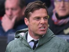 Po neuveriteľnom vyčíňaní proti AI, robotom a počítačom prichádza Parker vrece Po neuveriteľnom vyčíňaní proti AI, robotom a počítačom prichádza Parker vrece