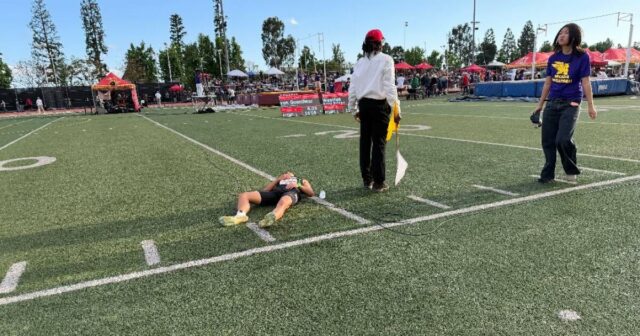 Po páde počas prekážok sa Beckham Borquez opäť zdvihne
