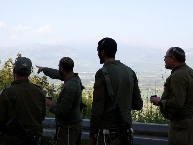 Pobúrenie po fotke ukazuje, ako izraelský vojak rozbíja sochu Ježiša v Libanone | Izrael útočí na Libanon News
