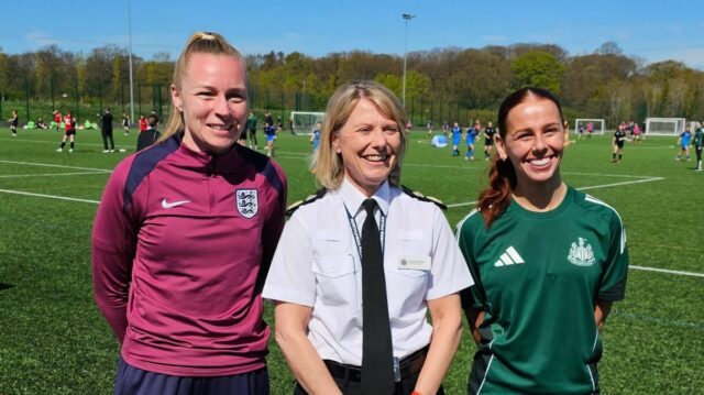 Futbalový turnaj sa konal v Newcastli a na konci sa postavilo 150 detí