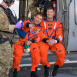 Posádka Artemis II videná na záchrannej lodi po návrate misie na Mesiac | priestor