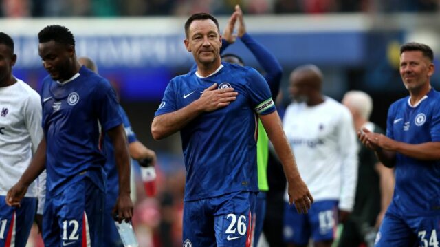 John Terry po zápase Legends medzi Chelsea Legends a Liverpool Legends na Stamford Bridge. 