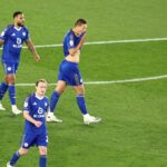 Hráči Leicestru City reagujú po inkasovanom góle