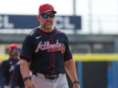 Pozadie MMA Walta Weissa, vysvetlil: Manažér Braves používa zručnosti jiu-jitsu, Taekwondo na boj s Jorgem Solerom Download app from appStore