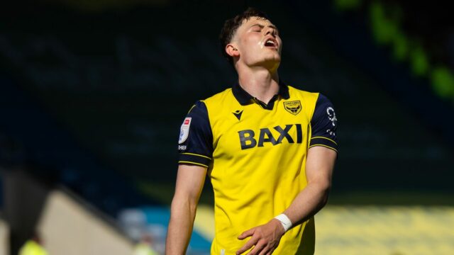 Will Lankshear počas zápasu Sky Bet Championship medzi Oxford United a Sheffield Wednesday na štadióne Kassam