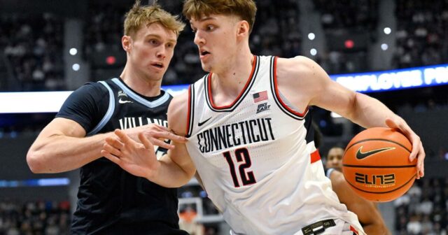 Prečo Eric Reibe odmietol UConn, aby riešil opakujúci sa problém USC
