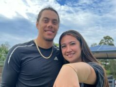 Prečo prísne tajná zámorská cesta hviezdy NRL Jaromeho Luaia zanechala otrasených fanúšikov a premiéra rozveselila Hviezda Wests Tigers Jarome Luai (na snímke s partnerom Bailey) by mohla byť prvou veľkou posilou pre PNG Chiefs