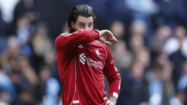 Prečo sa Dominik Szoboszlai ospravedlňoval fanúšikom Liverpoolu pred súbojom Ligy Prečo sa Dominik Szoboszlai ospravedlňoval fanúšikom Liverpoolu pred súbojom Ligy majstrov s PSG?