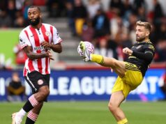 Predpovede medzi Man Utd a Brentfordom, keď odborníci vidia jeden výsledok v súboji Premier League Luke Shaw z Manchestru United a Igor Thiago z Brentfordu počas zápasu Premier League medzi Brentfordom a Manchestrom United na Brentford Community Stadium 27. septembra 2025 v Brentforde v Anglicku.