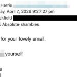 Predseda Northern Premier League Mark Harris povedal fanúšikovi jedného z jeho klubov, aby sa „sám do prdele“ pohádal o miesto konania kritického zápasu.