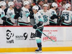 Prenasleduje mamuta v pretekoch s divokou kartou, Kraken vyrovnal deficit NHL: Seattle Kraken na Floride Panthers