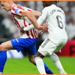 Prestup Eduarda Camavingu: Liverpool v pohotovosti