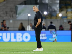 Profesionálni nariekači: José Boto odmieta kritiku za meškanie chrípky Download app from appStore