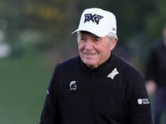 Rada Garyho Playera Tigerovi Woodsovi: „Zohnať šoféra“ PGA: Turnaj majstrov – prvé kolo