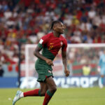 Rafael Leao sa zameriava na Manchester United a trio európskych elitných klubov