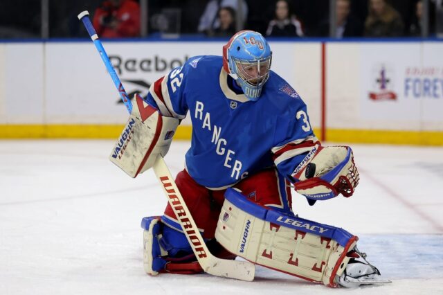NHL: Carolina Hurricanes v New York Rangers