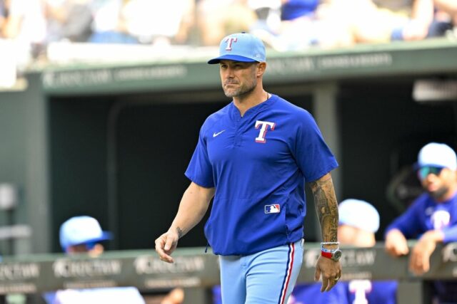 MLB: Cincinnati Reds v Texas Rangers