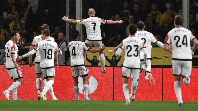 Rayo Vallecano prežil AEK pazúry a vytvoril prvý európsky semifinále
