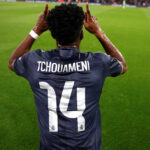 Real Madrid nemá v úmysle predať kľúčového stredopoliara v záujme Premier League