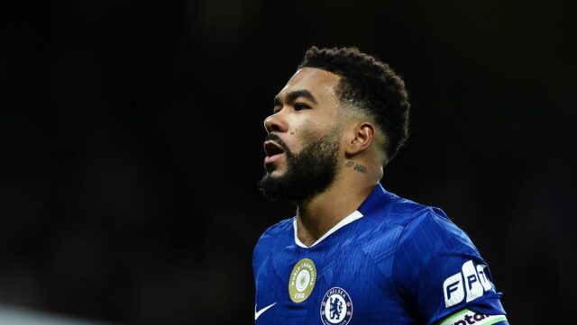 Kapitán Chelsea Reece James sa zotavuje po zranení stehennej šľachy