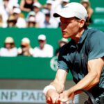 Rekordný beh Jannika Sinnera sa končí v Monte Carle