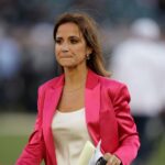 Reportérka NFL Dianna Russini rezignuje po zverejnení fotografií jej a trénera Patriots Mikea Vrabela