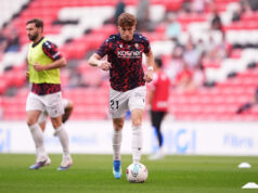 Riaditeľ Barcelony sa stretáva s agentom krídelníka La Ligy; obchod komplikovaný kvôli angažovanosti Realu Madrid Riaditeľ Barcelony sa stretáva s agentom krídelníka La Ligy; obchod komplikovaný kvôli angažovanosti Realu Madrid