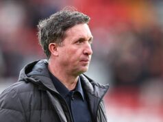 Robbie Fowler brutálne hodnotí Arna Slota po zničujúcej porážke proti Man City Robbie Fowler brutálne hodnotí Arna Slota po zničujúcej porážke proti Man City