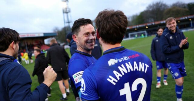 Rochdale vs York TV kanál, živé vysielanie a rozhlasové pokrytie | Futbal | Šport

