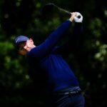 Rory McIlroy vyniká v náročných podmienkach, aby sa podelil o vedenie Masters