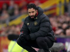 Ruben Amorim dostal tip na miesto v Premier League spojené s Andoni Iraolom a Thomasom Frankom Ruben Amorim sa krčí na Old Trafford