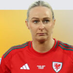 Rubrika Rhiannon Roberts: Výmena stráží a hranie vo Wrexhame