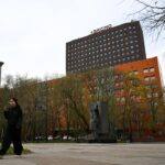 Ruská polícia zaútočila na vydavateľa kníh obvineného z presadzovania „gay propagandy“ | Správy o vojne medzi Ruskom a Ukrajinou