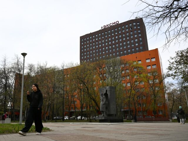 Ruská polícia zaútočila na vydavateľa kníh obvineného z presadzovania „gay propagandy“ | Správy o vojne medzi Ruskom a Ukrajinou
