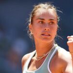 Sabalenková bojuje späť, aby porazila Osaku na Madrid Open