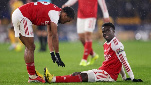 Jurrien Timber a Bukayo Saka z Arsenalu 