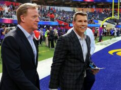 Scott Hanson hovorí o fascinujúcom koncepte bye week, ak NFL pôjde na 18 zápasov Scott Hanson hovorí o fascinujúcom koncepte bye week, ak NFL pôjde na 18 zápasov