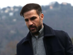 Šéf Como Cesc Fabregas prepúšťa odkazy na Chelsea Download app from appStore