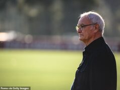 Šéf Leicesteru, ktorý vyhral titul, Claudio Ranieri „opúšťa rolu Ríma po konflikte s hlavným trénerom“ – len niekoľko dní po zostupe Foxes do League One Očakáva sa, že Claudio Ranieri opustí svoju úlohu hlavného poradcu v Serie A side Roma