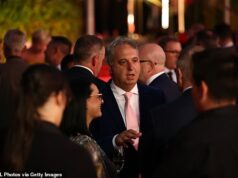 Šéf klubu AFL zavolal právnikov po tom, čo brutálne prepustenie šokovalo futbalový svet Paul Guerra (na obrázku) mohol zavolať právnikov po tom, čo ho Melbourne Demons po siedmich mesiacoch odvolali z funkcie generálneho riaditeľa