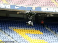 Šéf nezákonného streamovania uväznený a pokutovaný 7,5 milióna libier v Španielsku – ako šéf LaLigy vychvaľuje akciu na odstránenie zločineckej siete pirátskej vrcholovej futbalovej súťaže LaLiga uvítala rozhodnutie súdu uväzniť a pokutovať vodcu nelegálnej streamovacej operácie, ktorá umožnila pirátom prístup k futbalovým zápasom najvyššej úrovne.