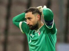 Šesť hráčov, ktorí vynechajú MS 2026, vrátane 675-gólového útočníka a hviezdy Man Utd Dominik Szoboszlai z Maďarska ďakuje publiku za povzbudzovanie po zápase kvalifikácie MS 2026