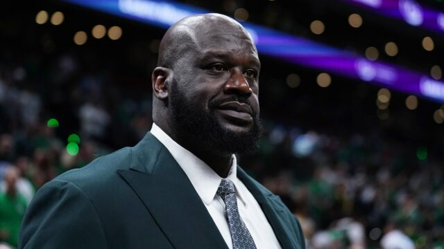Shaquille O'Neal hovorí, že sa vyhýba esemeskovaniu s hráčmi NBA, pretože sú 'a--holes'
