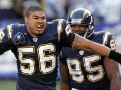 Shawne Merriman sleduje prvú show CMLL v USA Shawne Merriman sleduje prvú show CMLL v USA